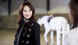 小说娱乐圈吃瓜女王,吃瓜女王揭秘幕后真相